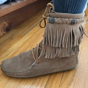 Minnetonka Moccasin Fringe Ankle Boot